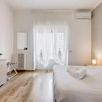 Joy House - Vaticano