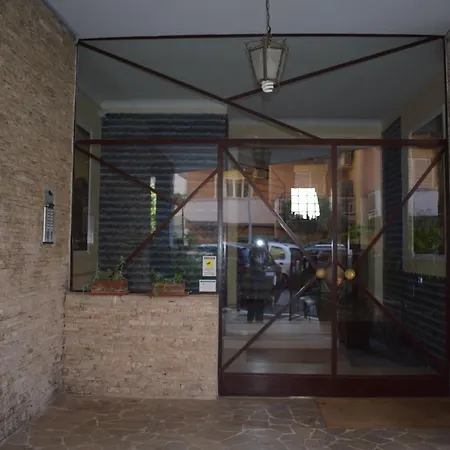 Joy House - Vaticano