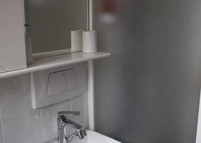 Joy House - Vaticano *